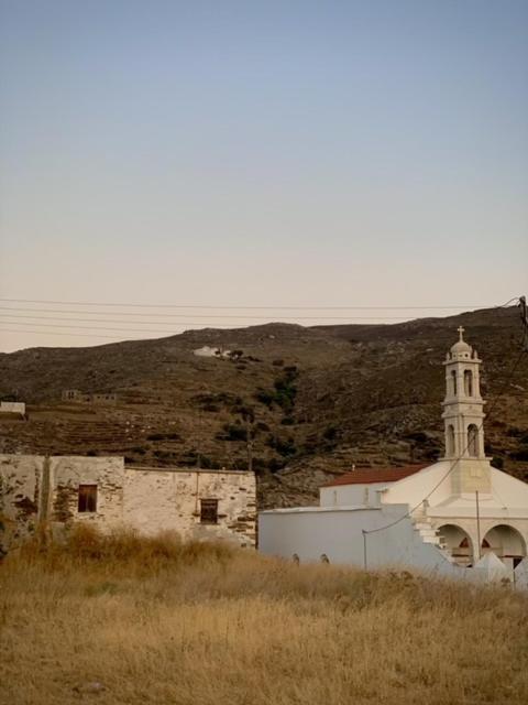 Serenity Living Platia, Tinos Luaran gambar
